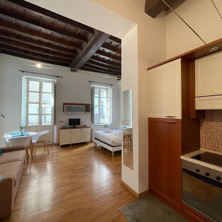 トリノLe Petit Loft - Piazza San Carloアパートメント エクステリア 写真