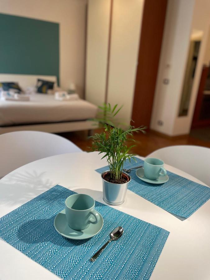 トリノLe Petit Loft - Piazza San Carloアパートメント エクステリア 写真
