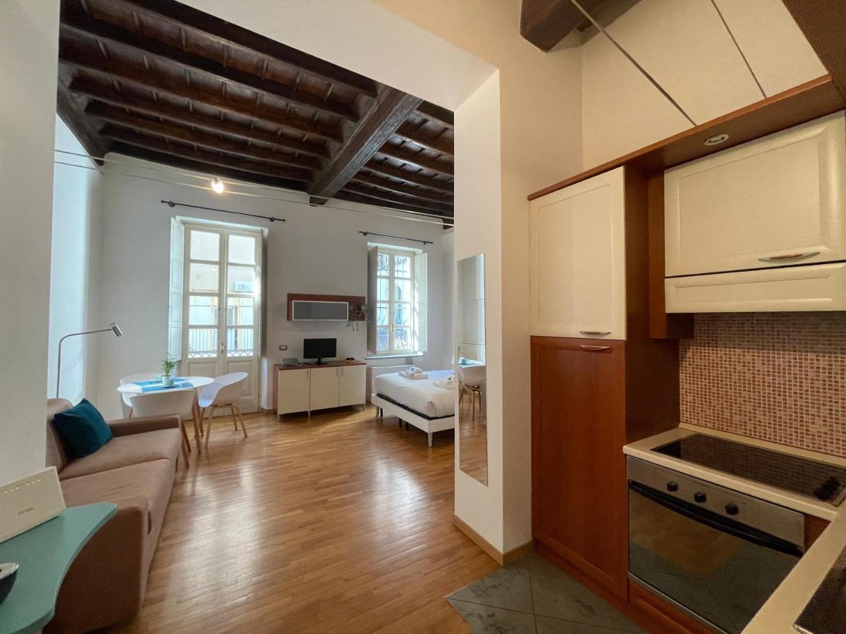 トリノLe Petit Loft - Piazza San Carloアパートメント エクステリア 写真