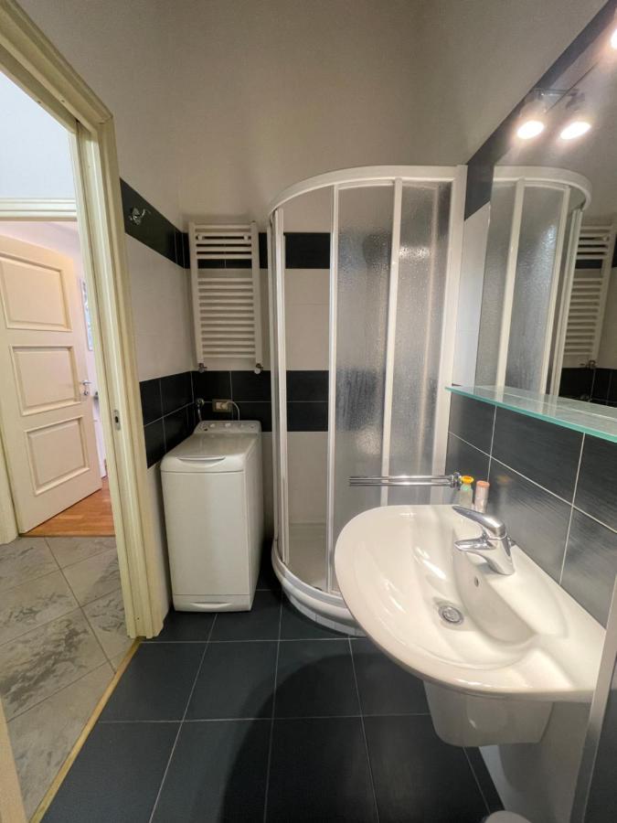 トリノLe Petit Loft - Piazza San Carloアパートメント エクステリア 写真